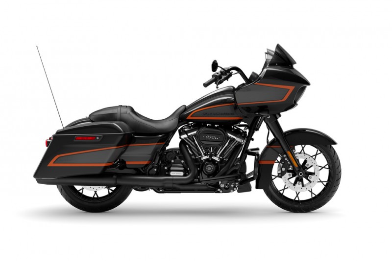 Road-Glide-Special-Black.jpg